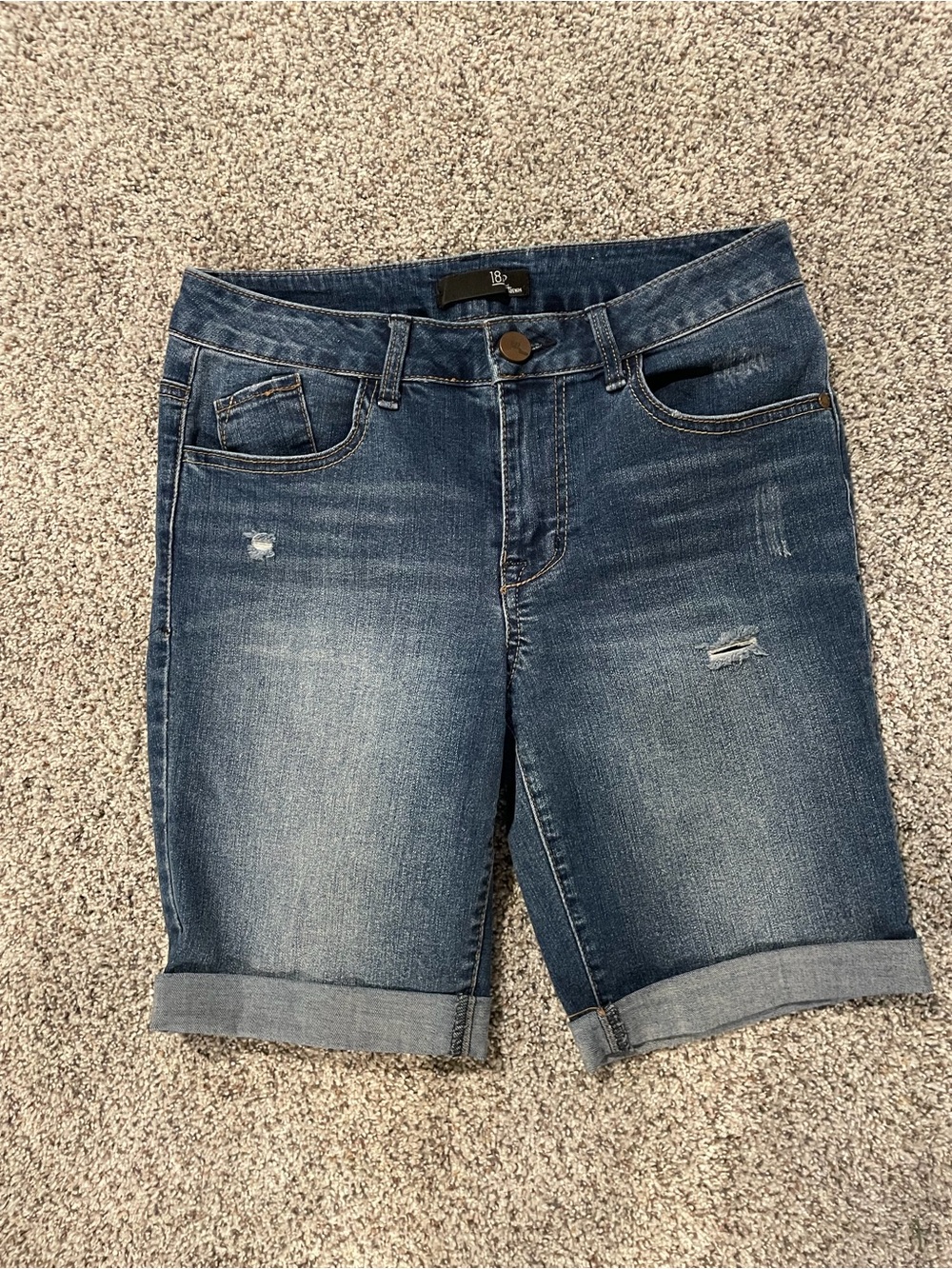 1822 Denim Dark Blue Rolled-Cuff Jean Shorts